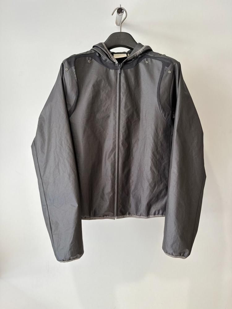 JIAN YE<br />BASIC UNIT 05 / CHARCOAL<img class='new_mark_img2' src='https://img.shop-pro.jp/img/new/icons14.gif' style='border:none;display:inline;margin:0px;padding:0px;width:auto;' />