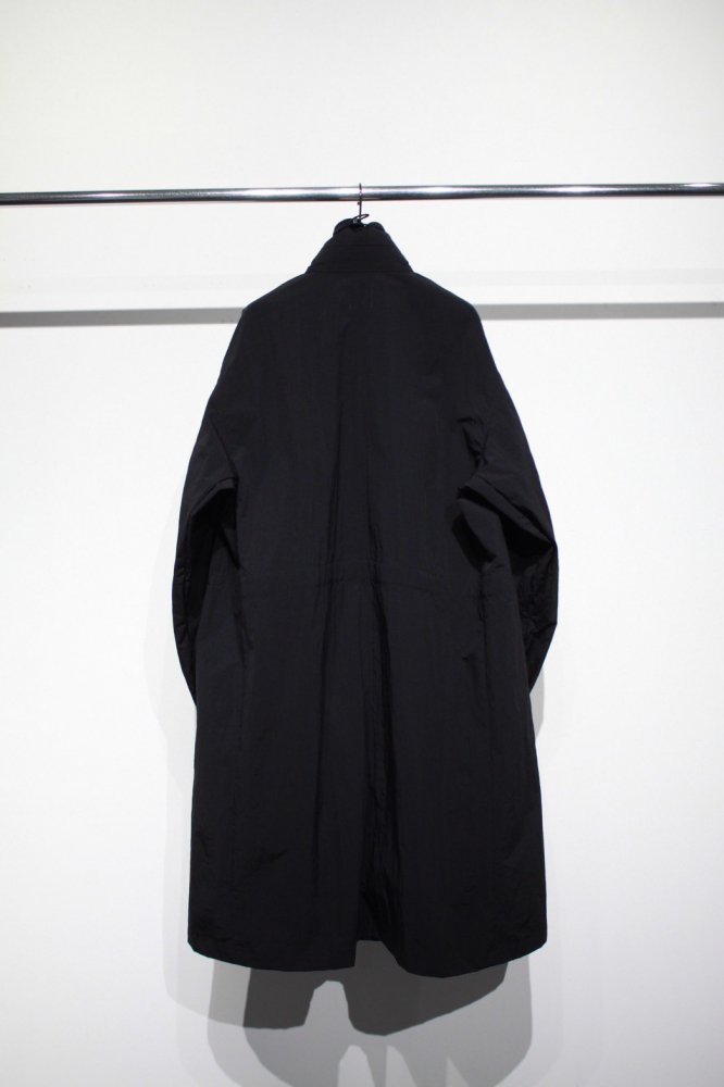 soe<br />Wappened Slicker Coat / BLACK<img class='new_mark_img2' src='https://img.shop-pro.jp/img/new/icons14.gif' style='border:none;display:inline;margin:0px;padding:0px;width:auto;' />