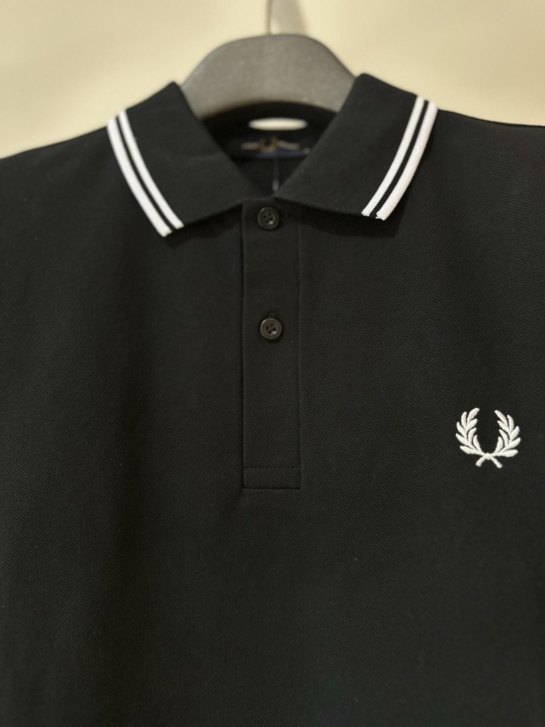 FRED PERRY<br />TWIN TIPPED FRED PERRY SHIRT / BLACK<img class='new_mark_img2' src='https://img.shop-pro.jp/img/new/icons14.gif' style='border:none;display:inline;margin:0px;padding:0px;width:auto;' />