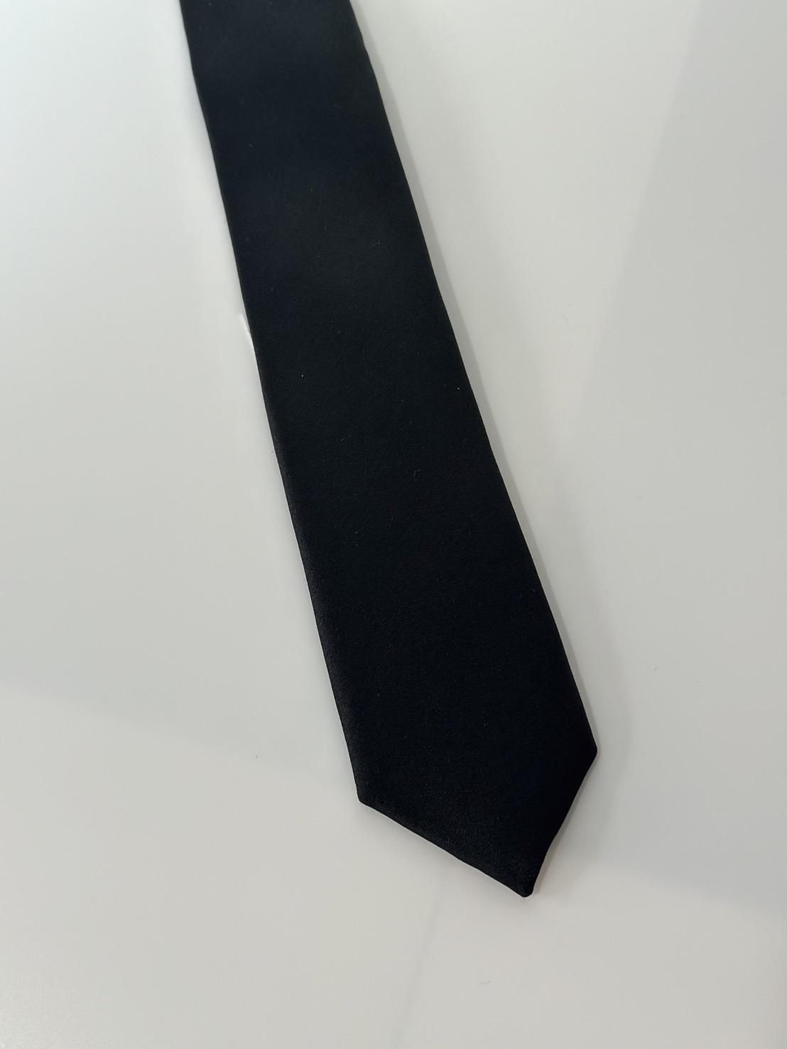 LITTLEBIG<br />55mm Narrow Tie / Black<img class='new_mark_img2' src='https://img.shop-pro.jp/img/new/icons47.gif' style='border:none;display:inline;margin:0px;padding:0px;width:auto;' />