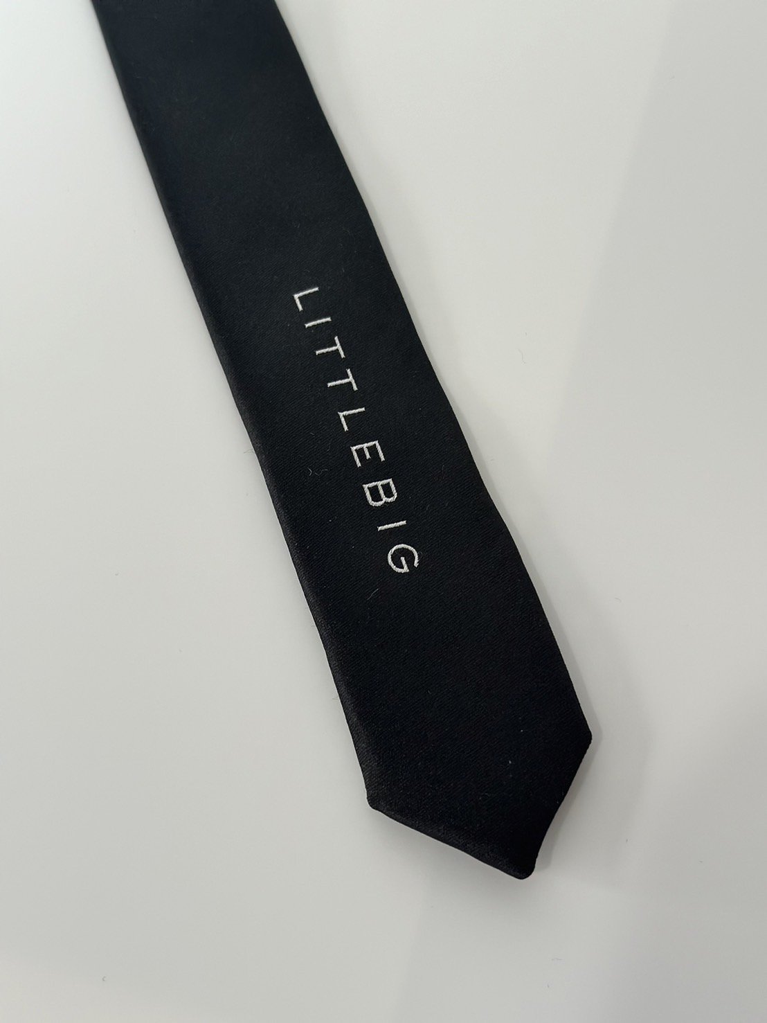 LITTLEBIG<br />55mm Narrow Tie / Black<img class='new_mark_img2' src='https://img.shop-pro.jp/img/new/icons14.gif' style='border:none;display:inline;margin:0px;padding:0px;width:auto;' />