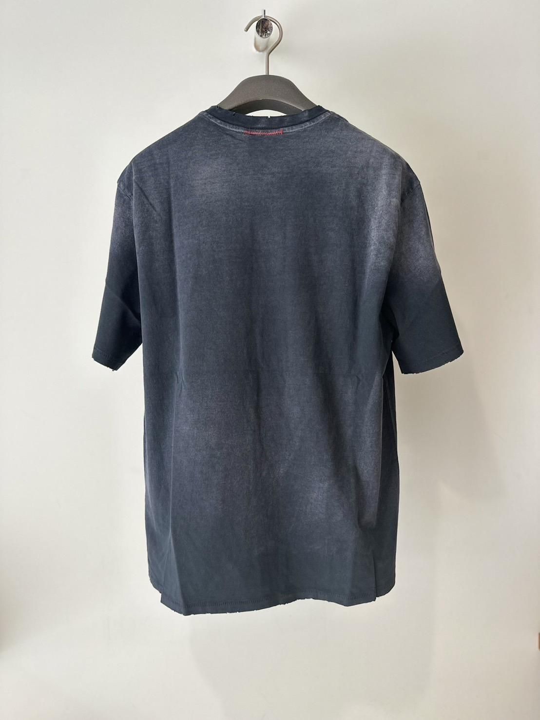MOOJIMOOJI<br />OVERSIZE CROP T-SHIRTS / SUN FADE BLACK<img class='new_mark_img2' src='https://img.shop-pro.jp/img/new/icons14.gif' style='border:none;display:inline;margin:0px;padding:0px;width:auto;' />
