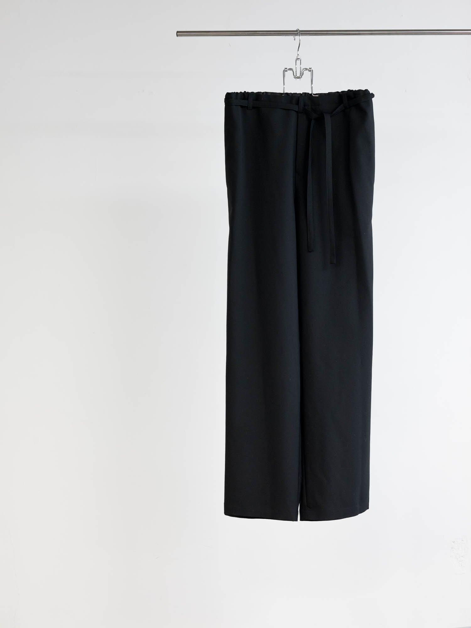 SOSHIOTSUKI<br />WOOL JUDO GOWN JACKET & JUDO WIDE TROUSERS SET / BLACK<img class='new_mark_img2' src='https://img.shop-pro.jp/img/new/icons47.gif' style='border:none;display:inline;margin:0px;padding:0px;width:auto;' />
