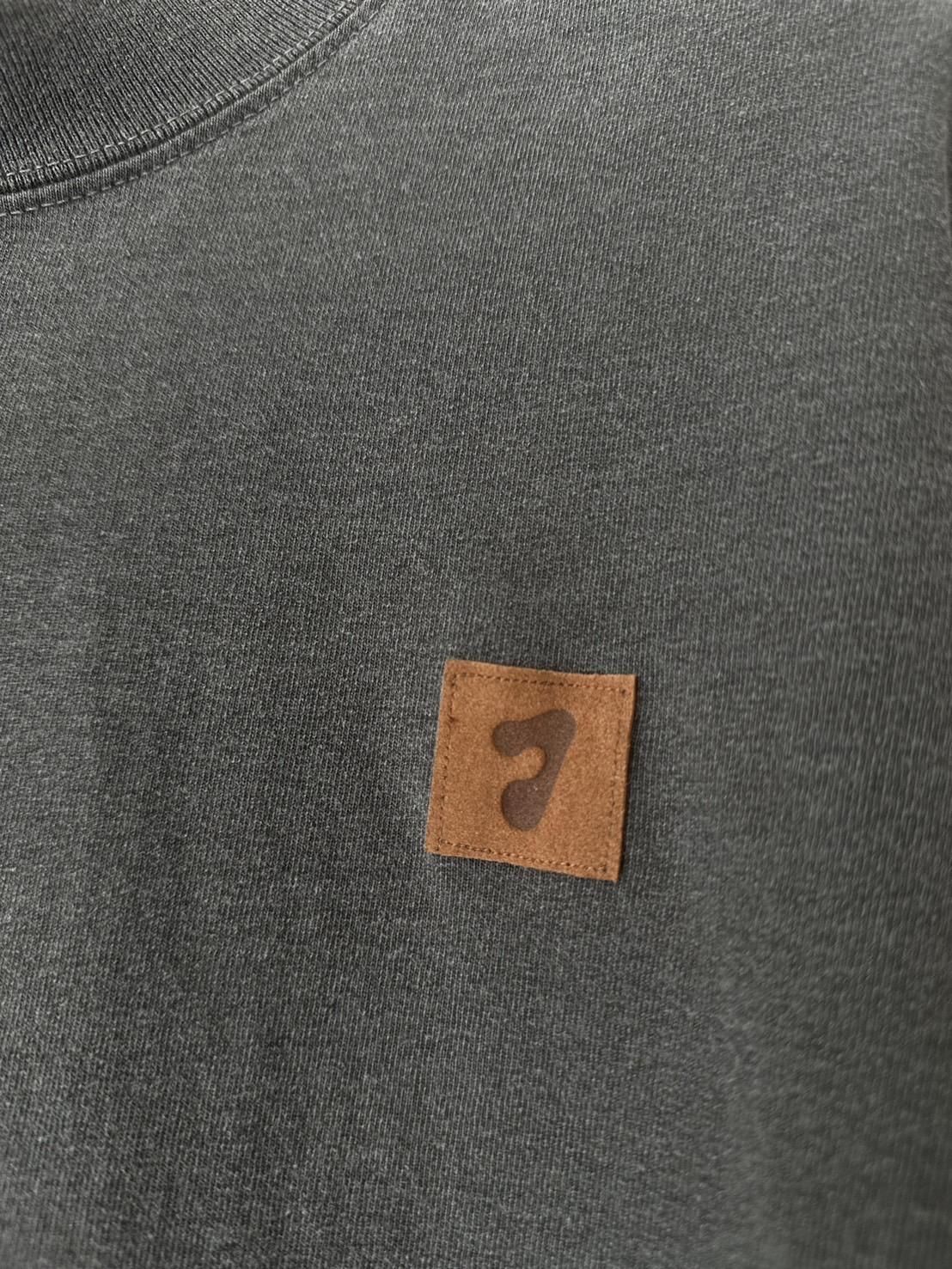 JIEDA<br />J LOGO PATCH TEE / BLACK<img class='new_mark_img2' src='https://img.shop-pro.jp/img/new/icons14.gif' style='border:none;display:inline;margin:0px;padding:0px;width:auto;' />