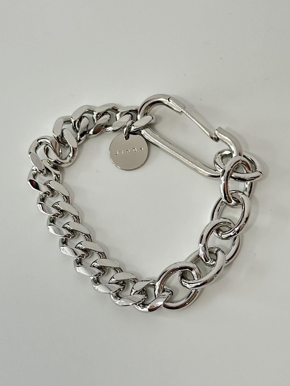 JIEDA<br />WIDE SWITCHING BRACELET / SILVER<img class='new_mark_img2' src='https://img.shop-pro.jp/img/new/icons14.gif' style='border:none;display:inline;margin:0px;padding:0px;width:auto;' />