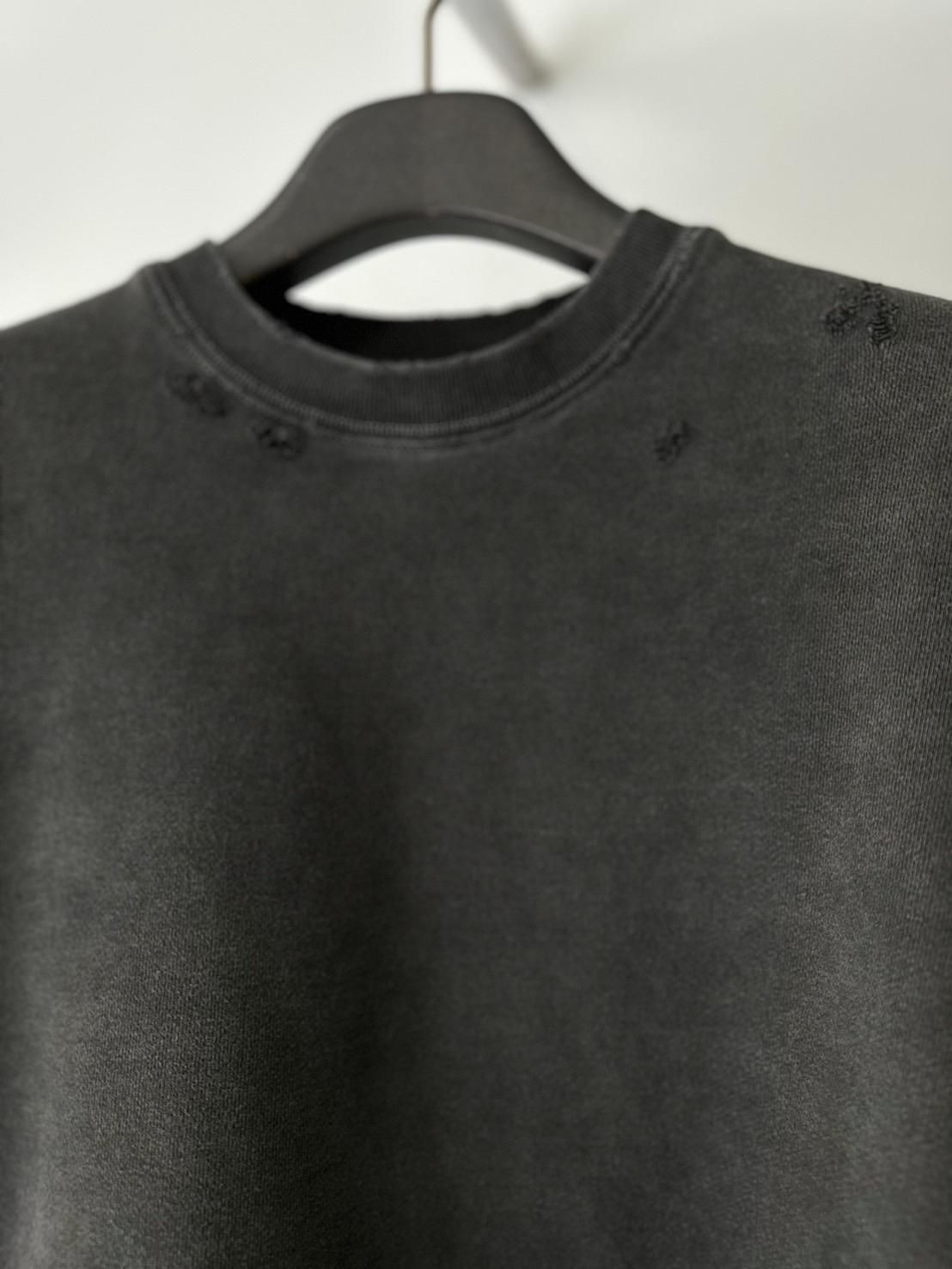 JIEDA<br />DAMAGE PIGMENT SWEAT CREW / BLACK<img class='new_mark_img2' src='https://img.shop-pro.jp/img/new/icons14.gif' style='border:none;display:inline;margin:0px;padding:0px;width:auto;' />