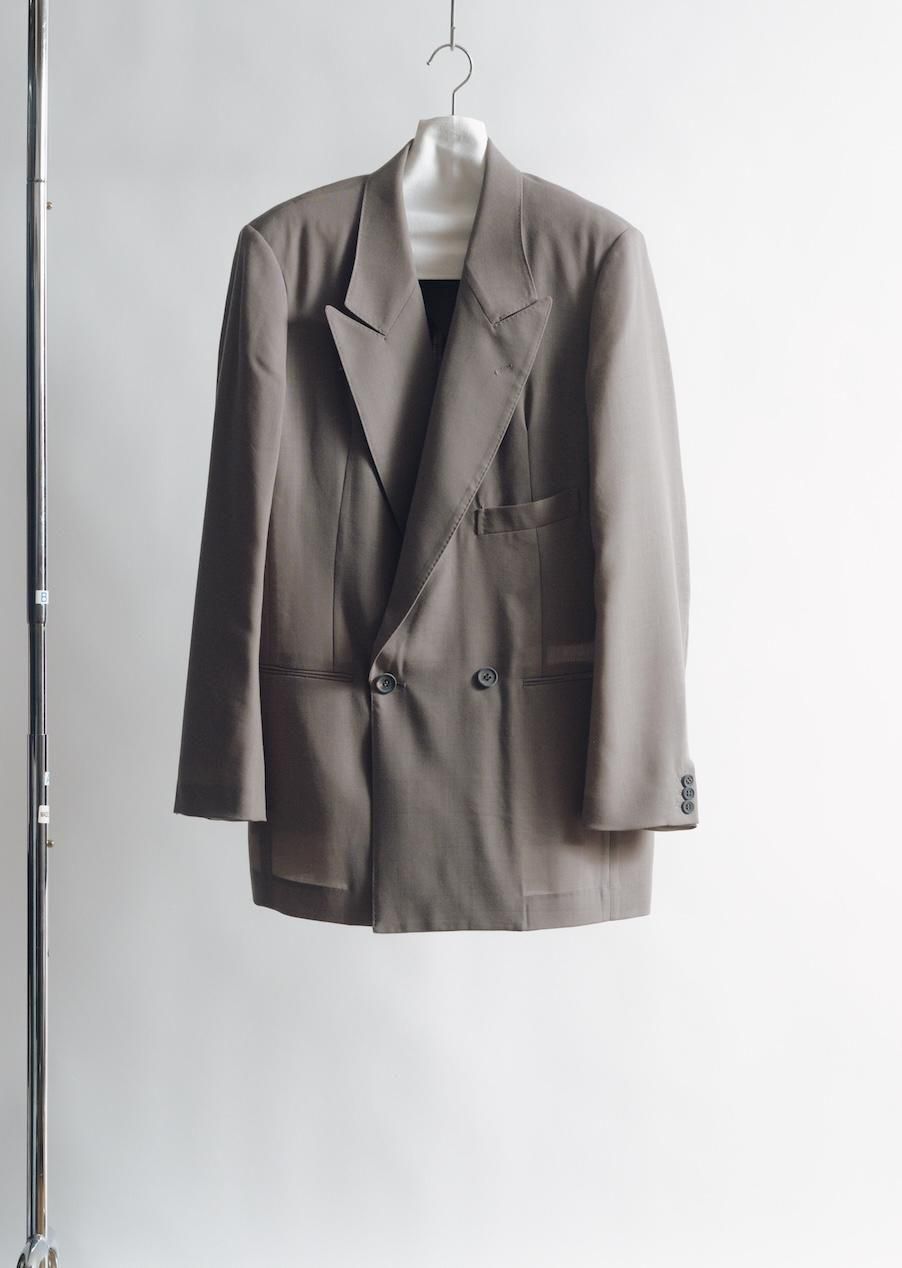 SOSHIOTSUKI<br />INTERLINING POCKET WOOL SERGE JACKET&WOOL SERGE HI-WAIST TROUSERS SET / GRAY<img class='new_mark_img2' src='https://img.shop-pro.jp/img/new/icons47.gif' style='border:none;display:inline;margin:0px;padding:0px;width:auto;' />