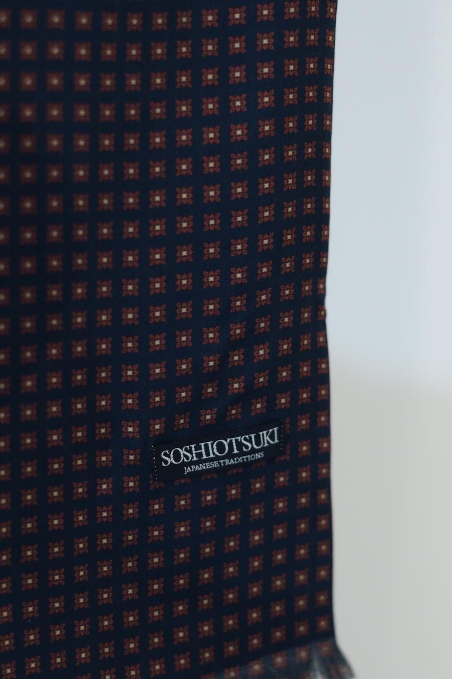 SOSHIOTSUKI<br />KOMON SCARF / NAVY<img class='new_mark_img2' src='https://img.shop-pro.jp/img/new/icons47.gif' style='border:none;display:inline;margin:0px;padding:0px;width:auto;' />