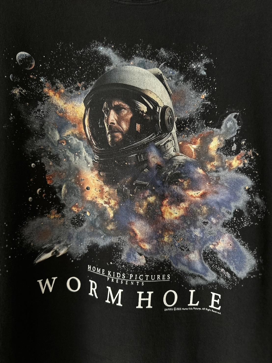 DAIRIKU<br />Movie WORMHOLE Swtching Tee / Black<img class='new_mark_img2' src='https://img.shop-pro.jp/img/new/icons14.gif' style='border:none;display:inline;margin:0px;padding:0px;width:auto;' />