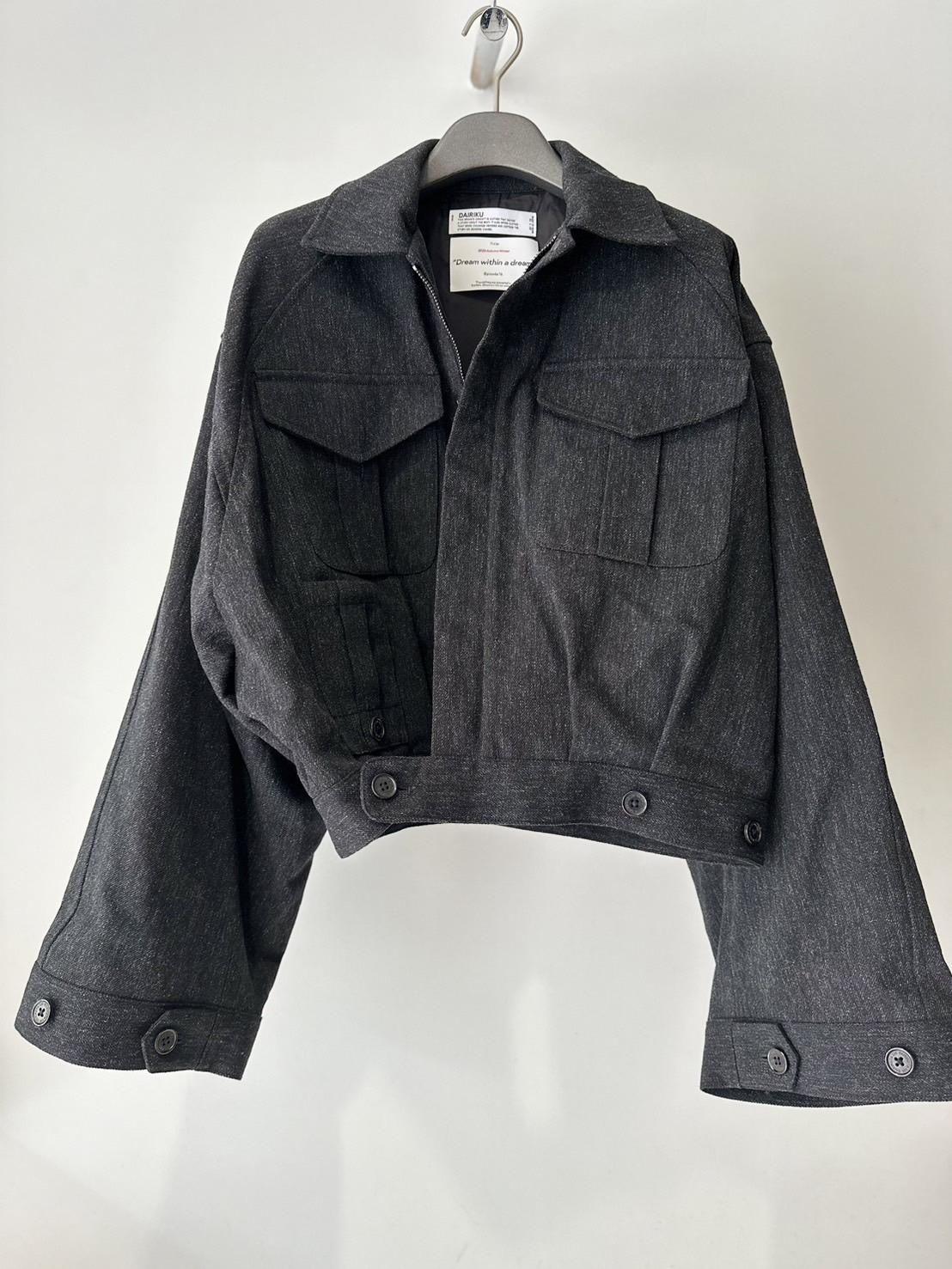 DAIRIKU<br />Inception Big-Sleeve Blitish JKT / Black<img class='new_mark_img2' src='https://img.shop-pro.jp/img/new/icons47.gif' style='border:none;display:inline;margin:0px;padding:0px;width:auto;' />