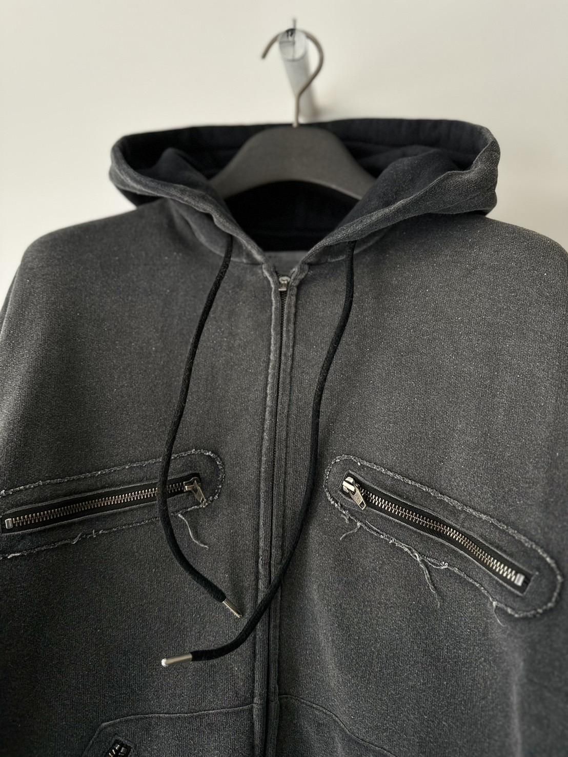 DAIRIKU<br />5-Zip Vintage Dyed Hoodie / Black<img class='new_mark_img2' src='https://img.shop-pro.jp/img/new/icons47.gif' style='border:none;display:inline;margin:0px;padding:0px;width:auto;' />