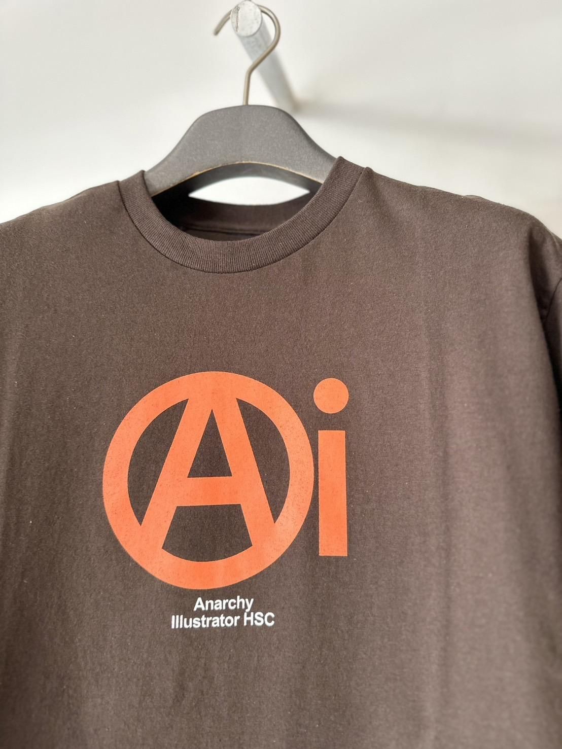 High Scream Center<br />ANARCHY ILLUSTRATOR TEE / BROWN<img class='new_mark_img2' src='https://img.shop-pro.jp/img/new/icons47.gif' style='border:none;display:inline;margin:0px;padding:0px;width:auto;' />