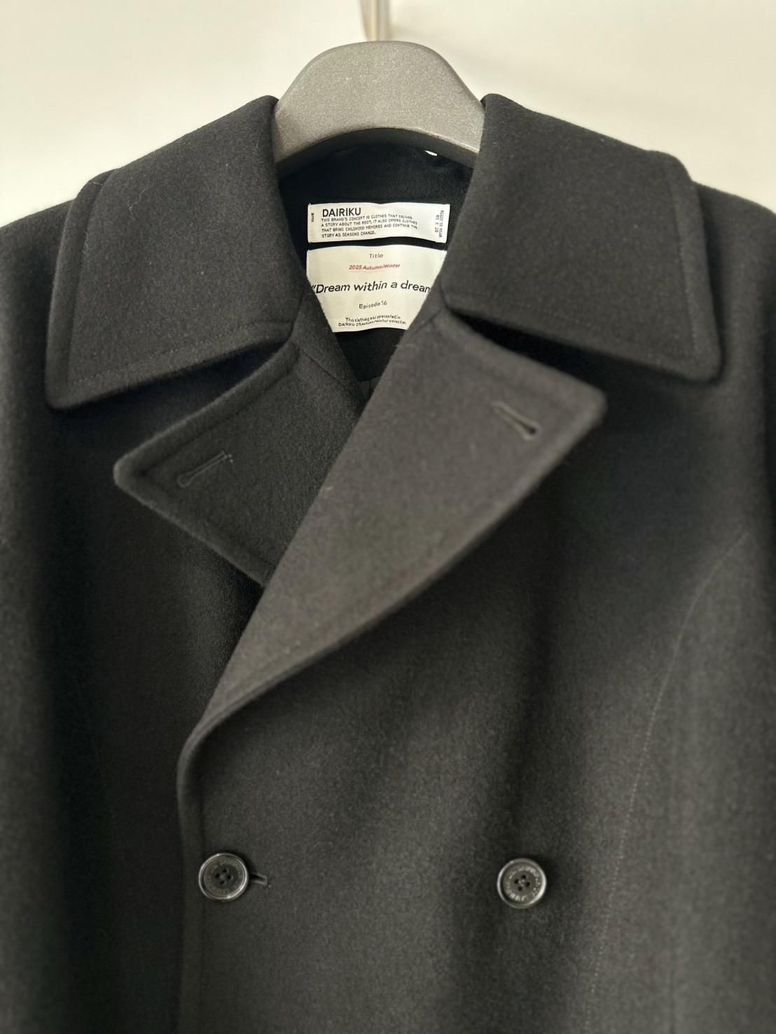 DAIRIKU<br />BATMAN Drape Long P-coat / Black<img class='new_mark_img2' src='https://img.shop-pro.jp/img/new/icons14.gif' style='border:none;display:inline;margin:0px;padding:0px;width:auto;' />