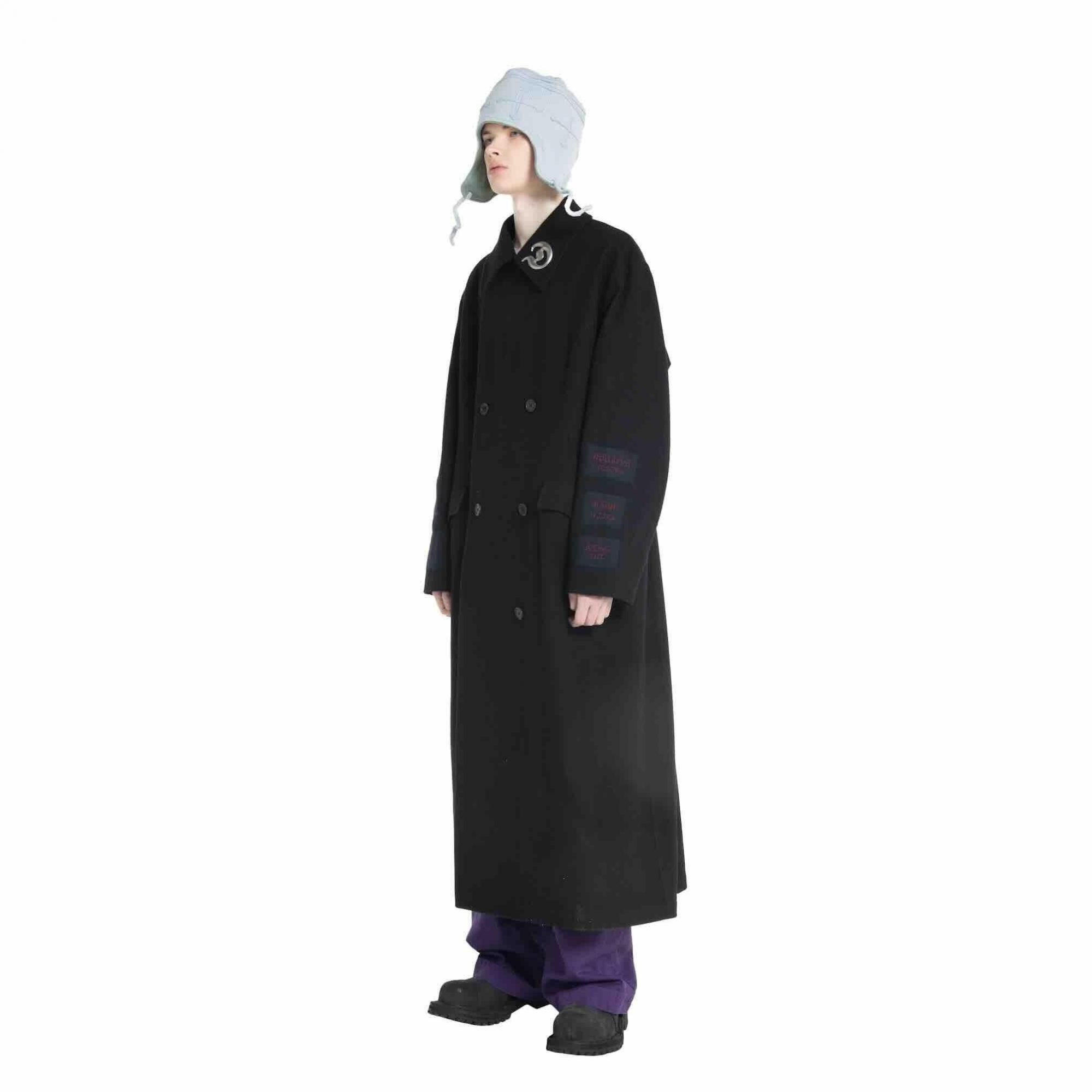 DAIRIKU<br />BATMAN Drape Long P-coat / Black<img class='new_mark_img2' src='https://img.shop-pro.jp/img/new/icons14.gif' style='border:none;display:inline;margin:0px;padding:0px;width:auto;' />