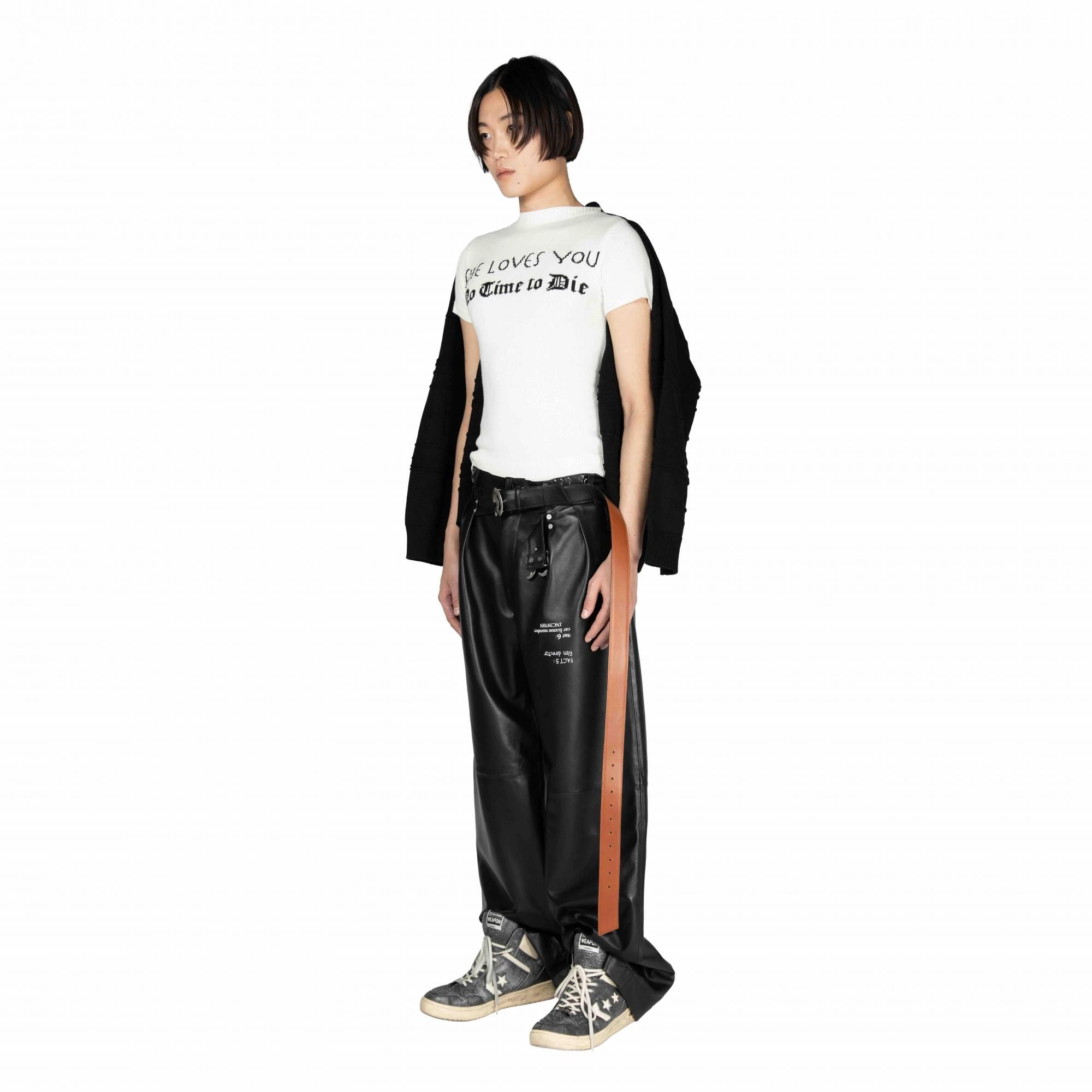 DAIRIKU<br />Docking Lettered Knit / White&Black<img class='new_mark_img2' src='https://img.shop-pro.jp/img/new/icons14.gif' style='border:none;display:inline;margin:0px;padding:0px;width:auto;' />