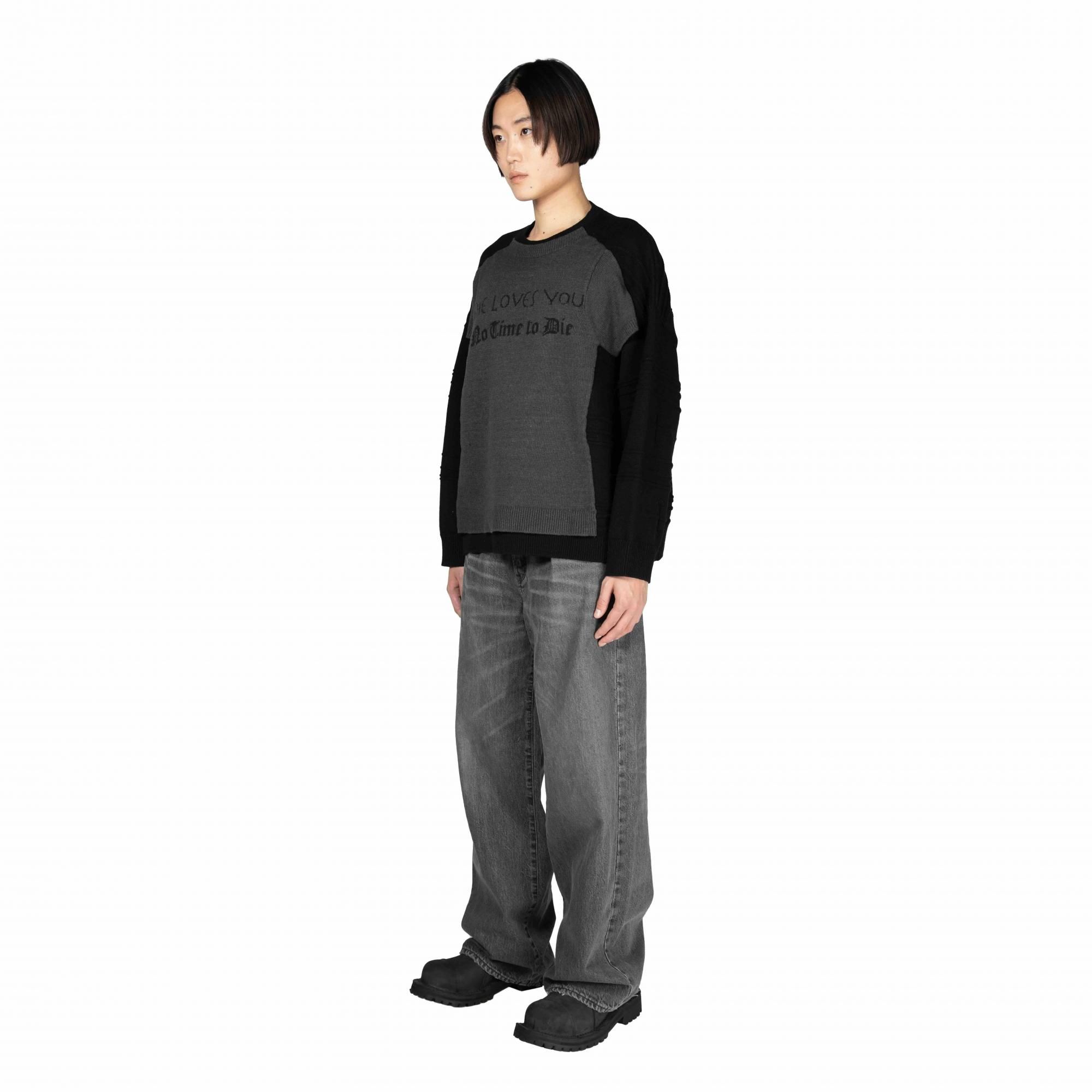DAIRIKU<br />Docking Lettered Knit / Grey&Black<img class='new_mark_img2' src='https://img.shop-pro.jp/img/new/icons47.gif' style='border:none;display:inline;margin:0px;padding:0px;width:auto;' />