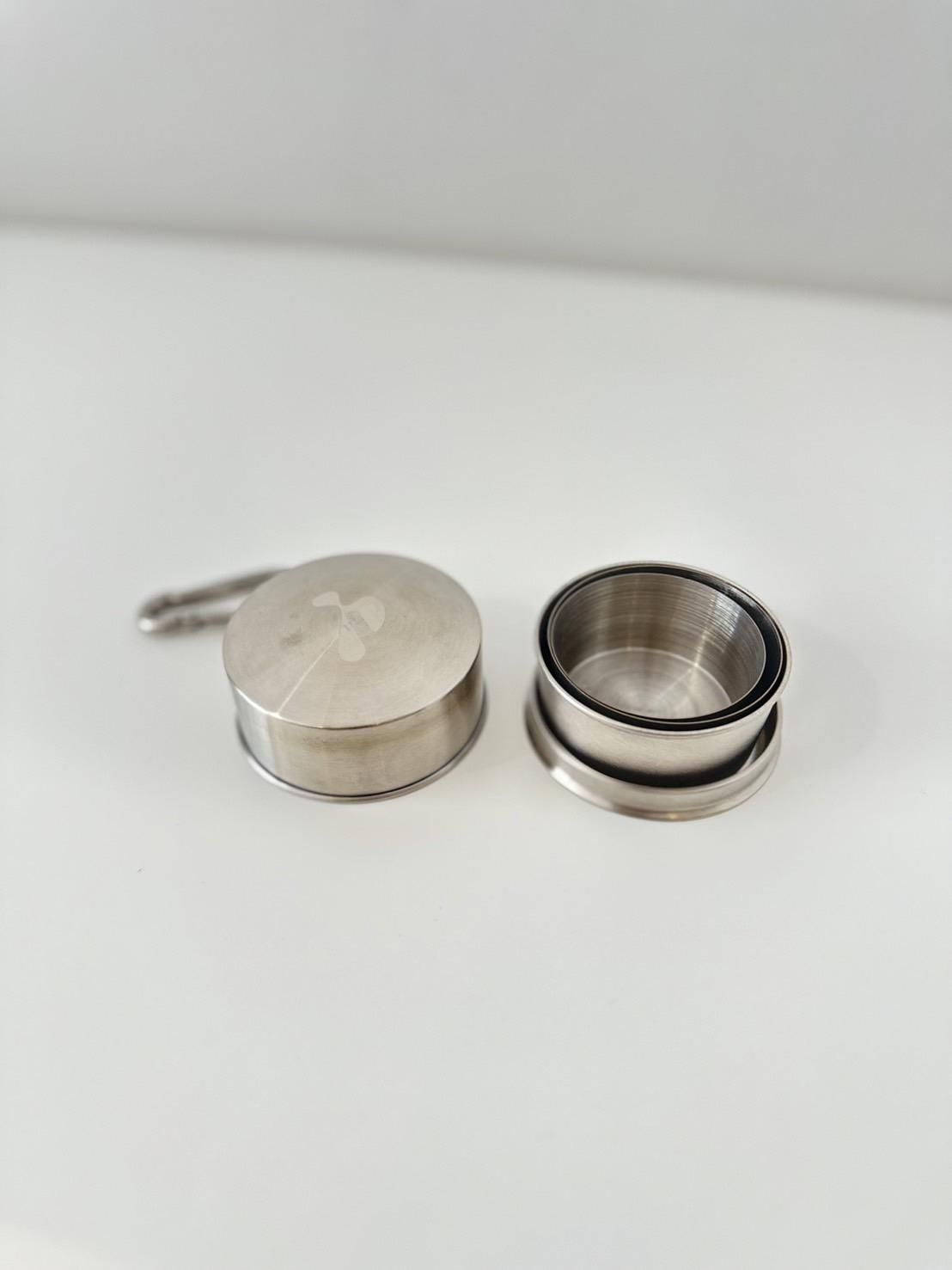 HIDAKA<br />PORTABLE GLASS CHARM / SILVER<img class='new_mark_img2' src='https://img.shop-pro.jp/img/new/icons14.gif' style='border:none;display:inline;margin:0px;padding:0px;width:auto;' />
