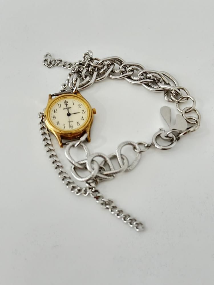 HIDAKA<br />TIMELESS WATCH BRACELET / SILVER<img class='new_mark_img2' src='https://img.shop-pro.jp/img/new/icons47.gif' style='border:none;display:inline;margin:0px;padding:0px;width:auto;' />