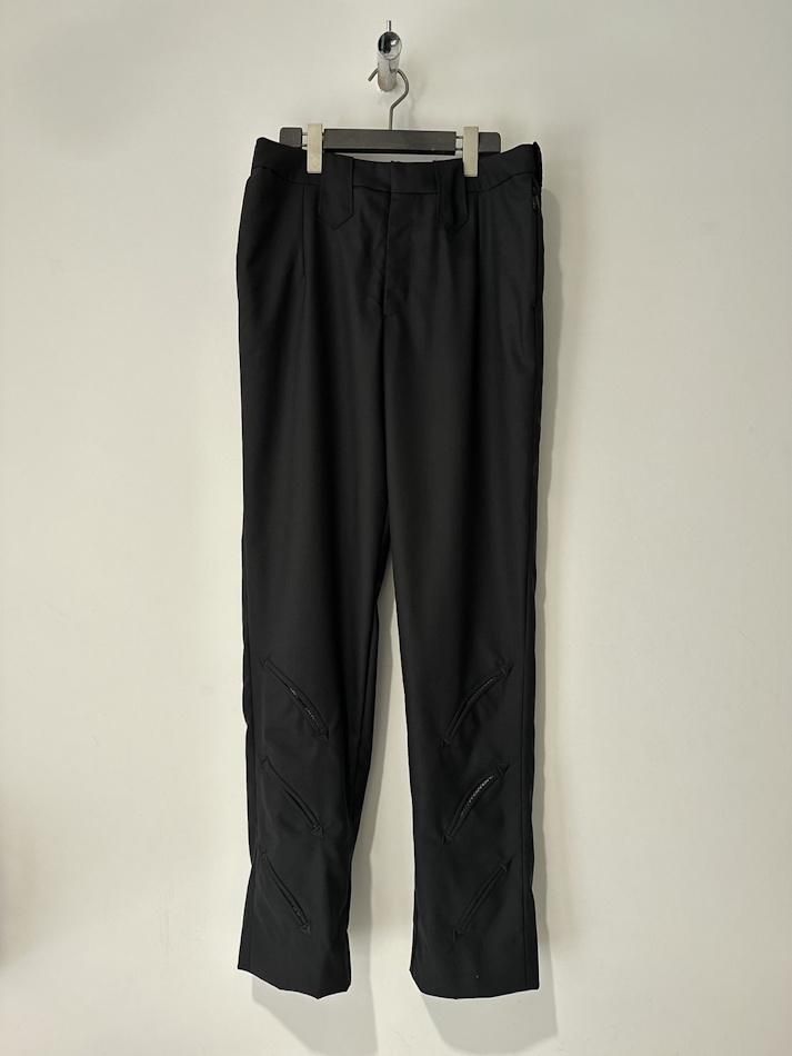 LITTLE.BEDROOM<br />western tech tailored jacket & western tech slacks / black<img class='new_mark_img2' src='https://img.shop-pro.jp/img/new/icons14.gif' style='border:none;display:inline;margin:0px;padding:0px;width:auto;' />