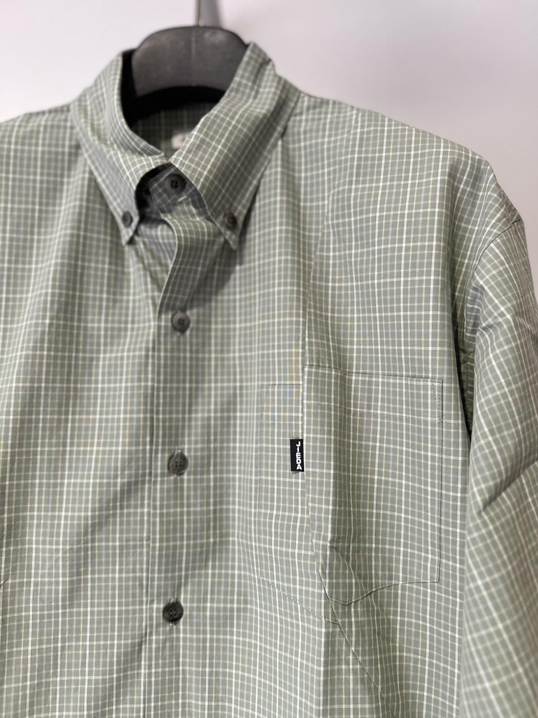 JIEDA<br />CHECK SWITCHING SHIRT / GREEN<img class='new_mark_img2' src='https://img.shop-pro.jp/img/new/icons14.gif' style='border:none;display:inline;margin:0px;padding:0px;width:auto;' />