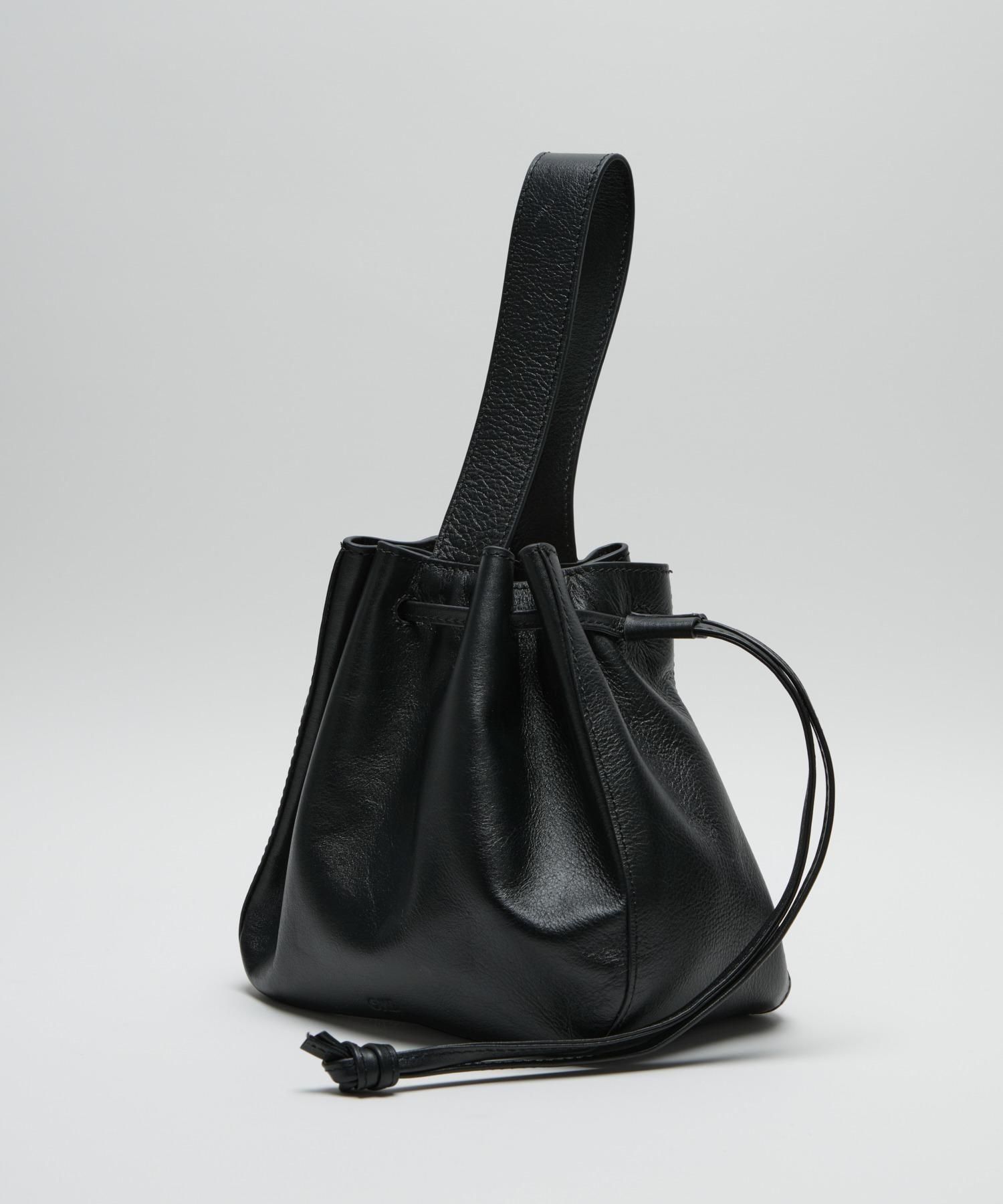 ONE./ɥå<br />ϥɥ쥶ϥBAG / Black<img class='new_mark_img2' src='https://img.shop-pro.jp/img/new/icons14.gif' style='border:none;display:inline;margin:0px;padding:0px;width:auto;' />