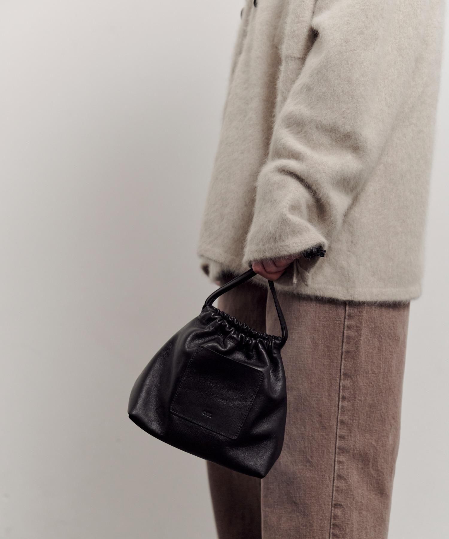 ONE./ɥå<br />쥶奷BAG / Black<img class='new_mark_img2' src='https://img.shop-pro.jp/img/new/icons14.gif' style='border:none;display:inline;margin:0px;padding:0px;width:auto;' />