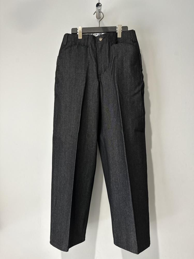 BEN DAVIS/٥ǥӥ<br />GORILLA CUT PANTS / BLACK<img class='new_mark_img2' src='https://img.shop-pro.jp/img/new/icons14.gif' style='border:none;display:inline;margin:0px;padding:0px;width:auto;' />