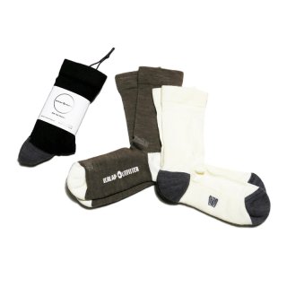 WILDERNESS WEAR<br>COLOR BLOCK MERINO SOCKS