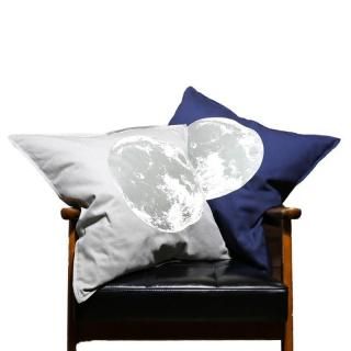 MOON CUSHION 