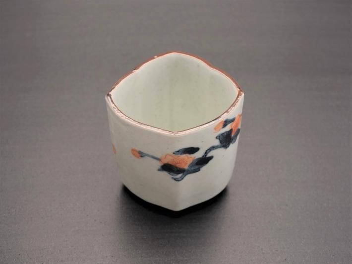 浜野まゆみ 小皿2枚組 鶴 ねずみとかぼちゃ 初期作品 浜野まゆみ 色絵桜花紋葉形猪口（A)- 草堂