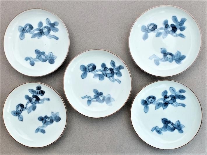 浜野まゆみ 染付椿紋三寸皿 五枚揃い‐草堂