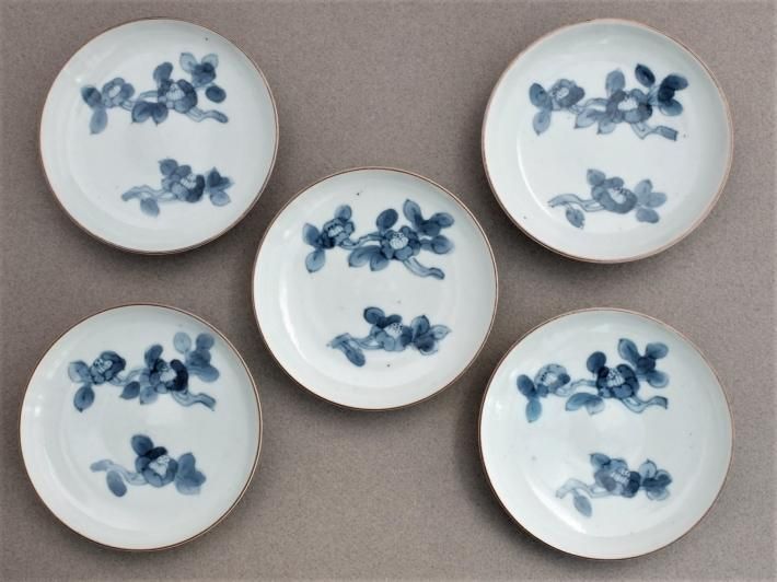 浜野まゆみ　染め付け　小皿A 浜野まゆみ 染め付け 小皿A 浜野まゆみ/ 染付花文三寸皿（蝶なし）