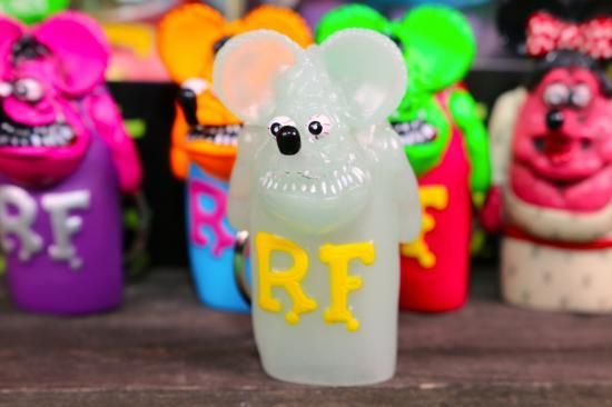 Ratfink ライターキャップ Grow グロー 夜光 輸入雑貨 海外雑貨 直輸入 アメリカ雑貨 イギリス雑貨 アメ雑 キーリング キーホルダー キーチェーン ラットフィンク 新潟のアメリカン雑貨屋といえば Honeymustard ハニマスニイガタ Ratfink ライターキャップ Grow グロー 夜光 輸入雑貨 海外雑貨 直輸入 アメリカ雑貨 イギリス雑貨 アメ雑 キーリング キーホルダー キーチェーン ラットフィンク 新潟のアメリカン雑貨屋といえば Honeymustard ハニマスニイガタ