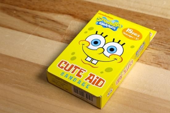 Bandage キャラクター絆創膏 Box入り スポンジボブ 輸入雑貨 海外雑貨 直輸入 アメリカ雑貨 アメ雑 絆創膏 新潟のアメリカン雑貨屋といえば Honeymustard ハニマスニイガタ