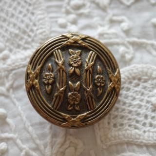 アンティークやヴィンテージのボタン