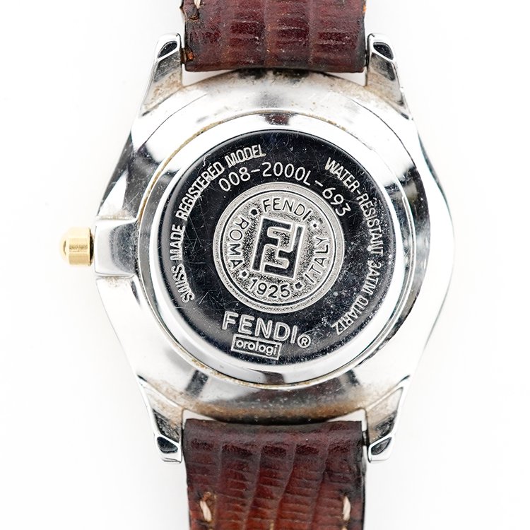 FENDI フェンディ ヴィンテージ<br>レザーベルトQZ腕時計 2000L ブラウン