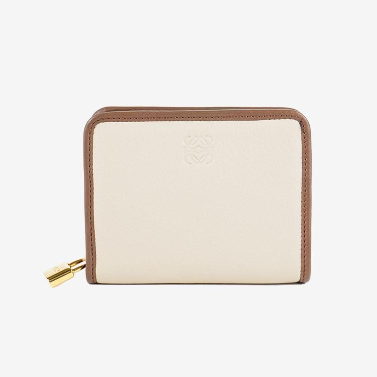 LOEWE アナグラムキーケース 色/ライトゴースト 小物 LOEWE アナグラムキーケース 色/ライトゴースト 小物