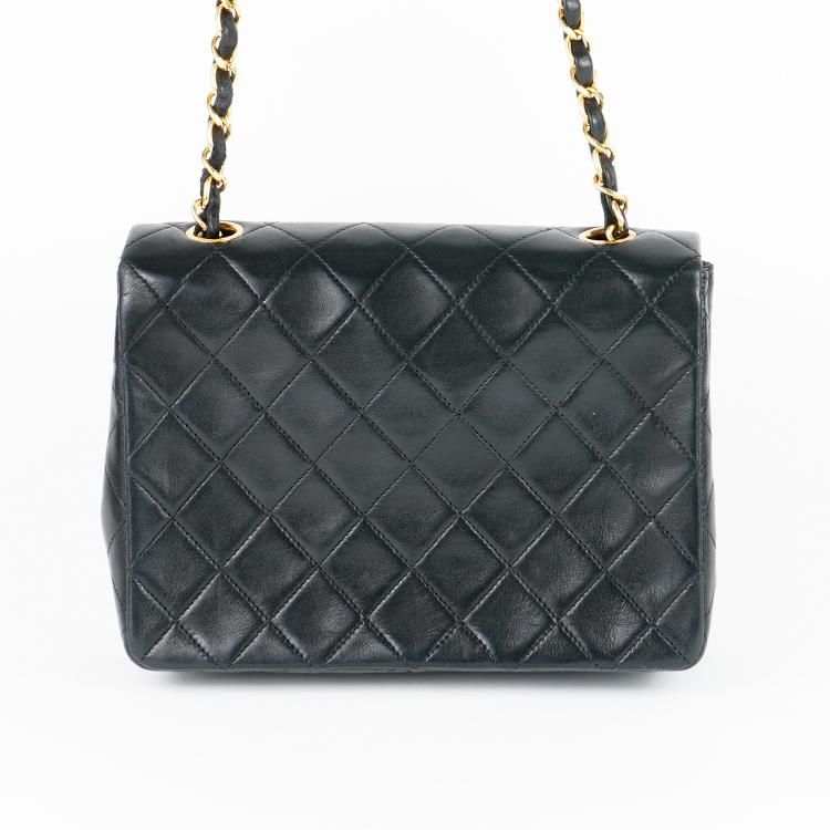 シャネル CHANEL マトラッセ シングルフラップ ラム ショルダーバッグ マトラッセシングルフラップシングルチェーンショルダーバッグ