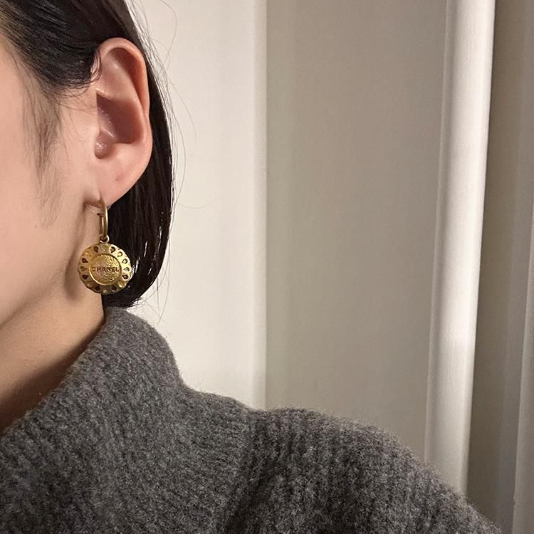 ラウンドプレートフープピアス99A ゴールド ヴィンテージ