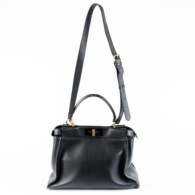 YUU様2点おまとめ FERRAGAMO Hugバッグ FENDI きせよ ピーカブー YUU様2点おまとめ FERRAGAMO Hugバッグ FENDI きせよ ピーカブー