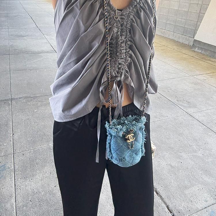 CHANEL シャネル マトラッセデニムミニバケットショルダーバッグ