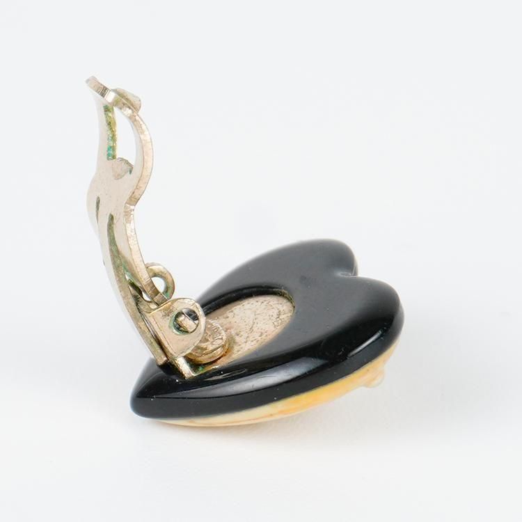 CHANEL シャネル ココマークハートイヤリング ベージュ×ブラック