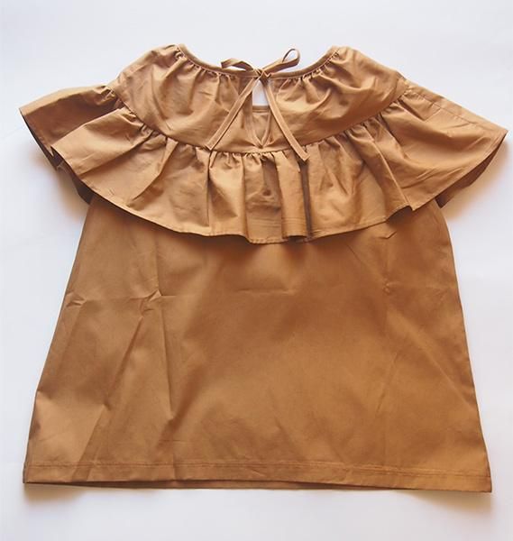 フォークメイド folk made フレアーブラウス（カーキ） - Tree Kids | 北欧子供服ヨーロッパ子供服をメインにセレクトしました