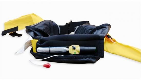 餌木猿　ライフジャケット桜マーク付き‼️ 餌木猿ライフジャケット 桜マークタイプA 腰巻式【Squid Saver