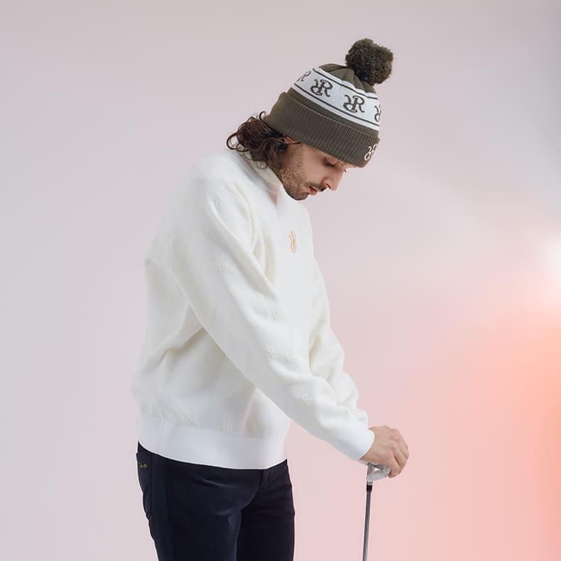 定価1万円以上引き！美品！ロゴモノグラムニットプルオーバー / ネイビー 定価1万円以上引き！美品！ロゴモノグラムニットプルオーバー