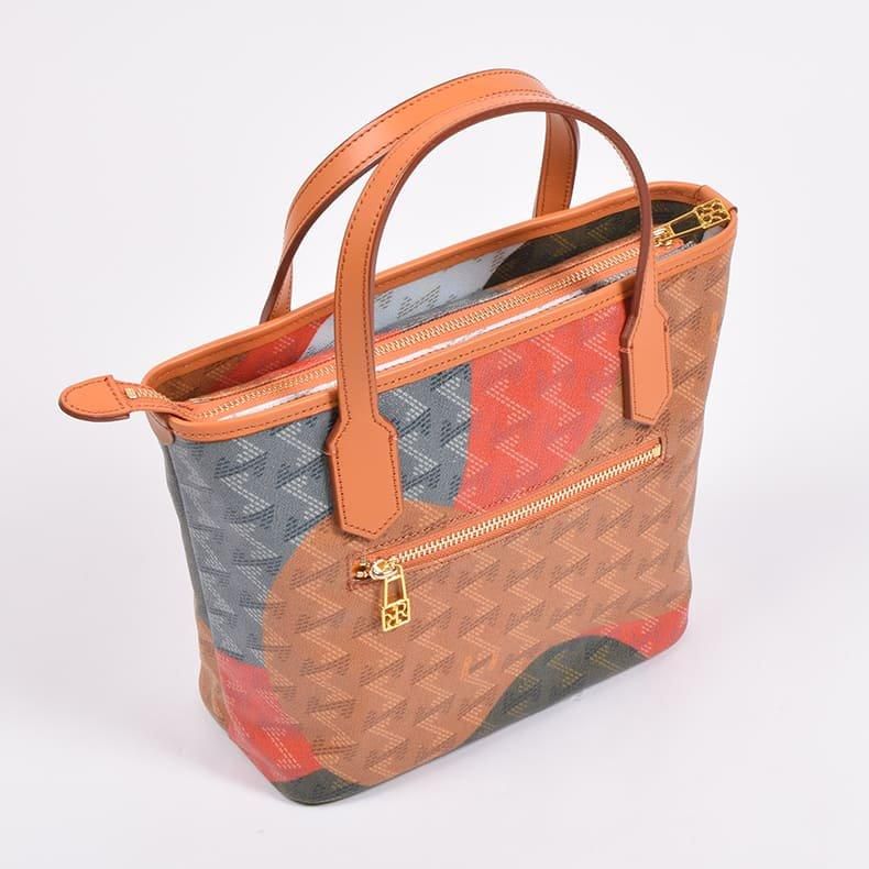 レザレクション ラニウス　バック　美品 レザレクション Resurrection ラニウス No.3 スクエアミニ