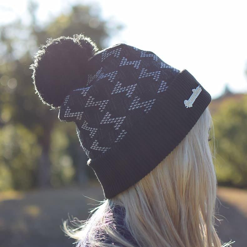 GMポンポンニットキャップ ブラック | Resurrection