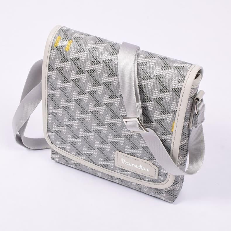 レザレクションサコッシュ【パロット】 Asa3EL4ziCD9.jpg?width=768