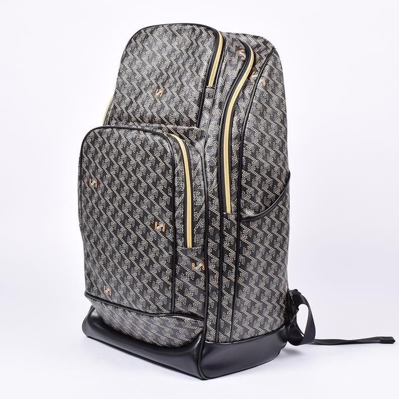 美品 レザレクション ラルス No.1ダークブラック 大型バックパック リュック レザレクション Resurrection ラルスNo.1 バックパック : GDO