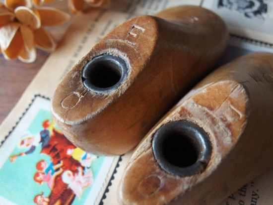 アンティーク　子供の木製靴型　サイズ0
